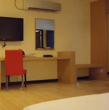 De' Garden Hotel, Butterworth Hotel